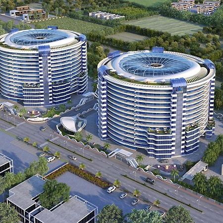 Honest Homes At Rajhans Belliza, Appartment Units Surat Buitenkant foto