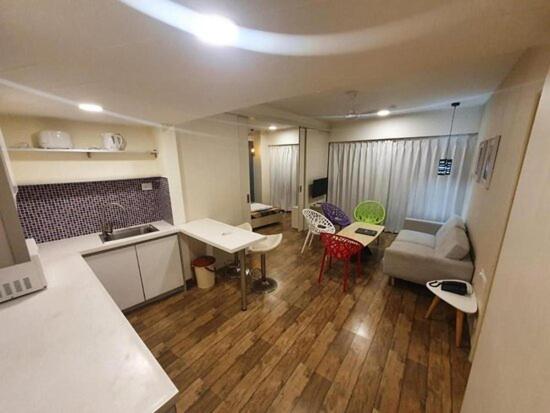Honest Homes At Rajhans Belliza, Appartment Units Surat Buitenkant foto