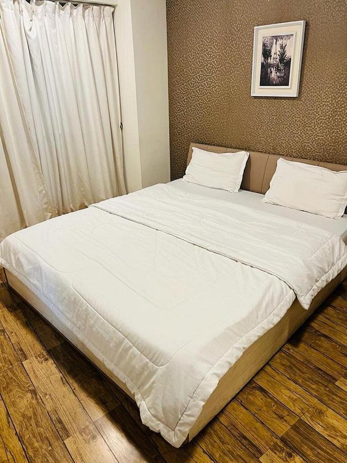 Honest Homes At Rajhans Belliza, Appartment Units Surat Buitenkant foto